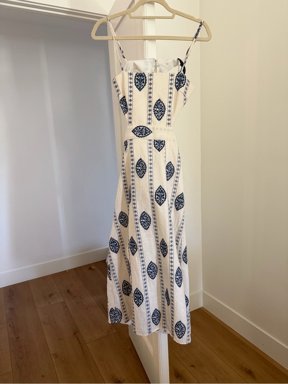 Zara White Midi Dress with Navy Print